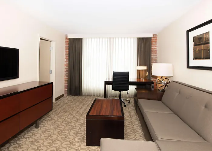 Doubletree & Charleston Airport Hotel North Charleston