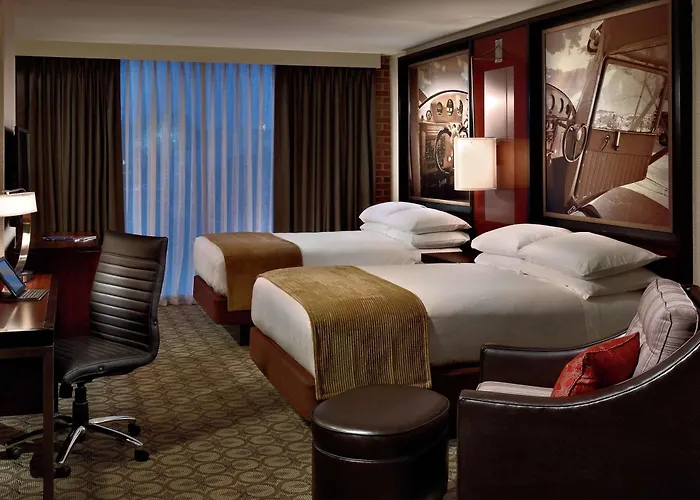 Hotel Doubletree & Charleston Airport 3*