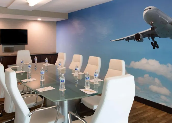 Doubletree & Charleston Airport