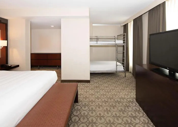 Doubletree & Charleston Airport Hotel