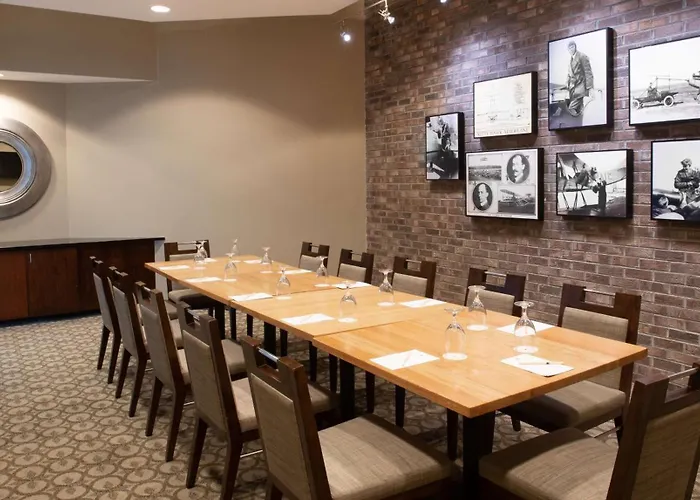 Doubletree & Charleston Airport Hotel North Charleston