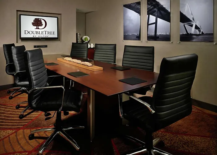 Doubletree & Charleston Airport 3* North Charleston