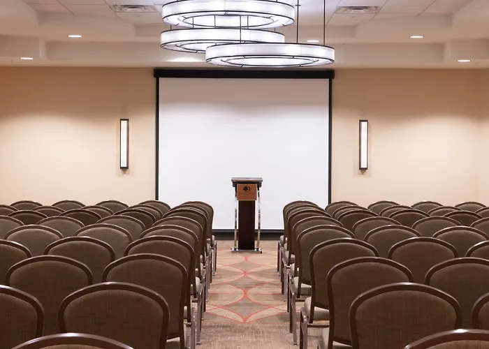 Doubletree & Charleston Airport 3* North Charleston