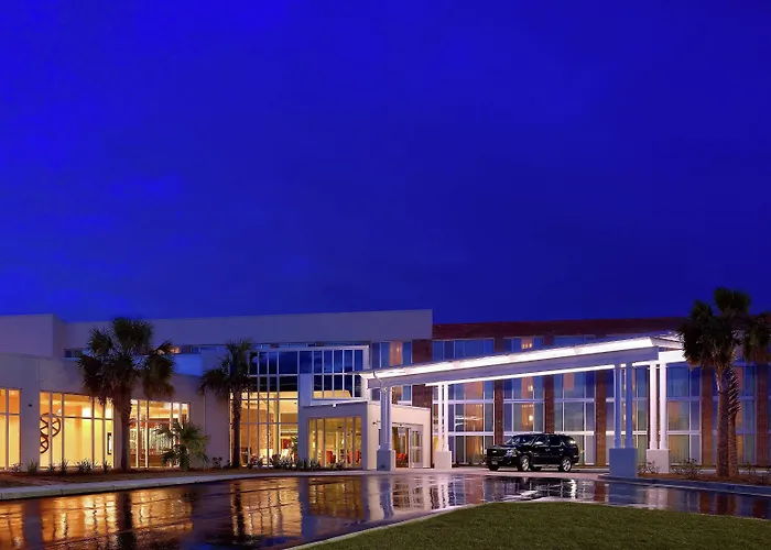 Doubletree & Charleston Airport Hotel North Charleston