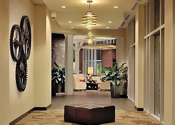 Doubletree & Charleston Airport Hotel North Charleston
